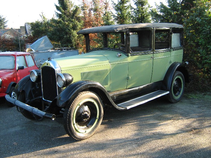 1927 Paige 6-75 Sedan