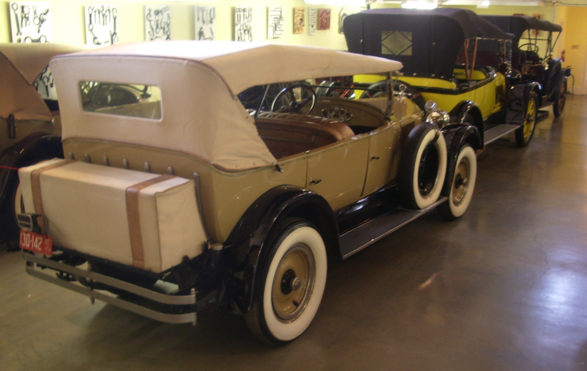 1924 Paige 6-70 Touring Car